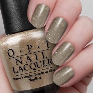 Sơn móng tay OPI - B33 Up Front & Personal