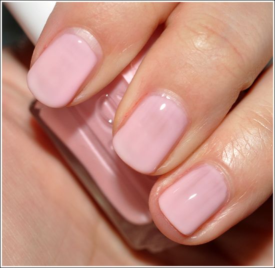 Sơn móng tay Essie Poppy Art Pink 707