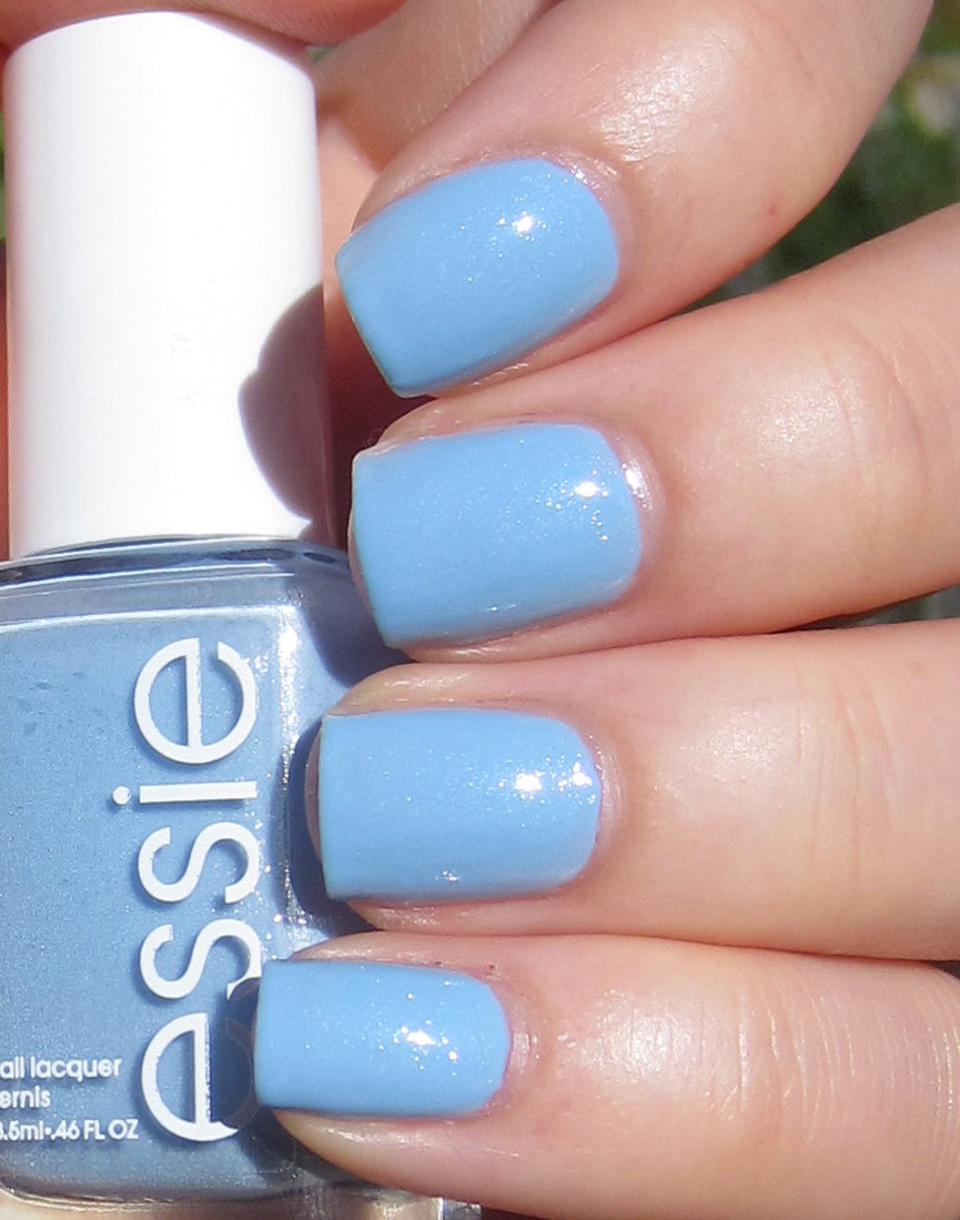 Sơn móng tay Essie Rock The Boat 841